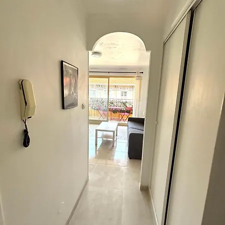 Centre Garibaldi Port Apartmán *