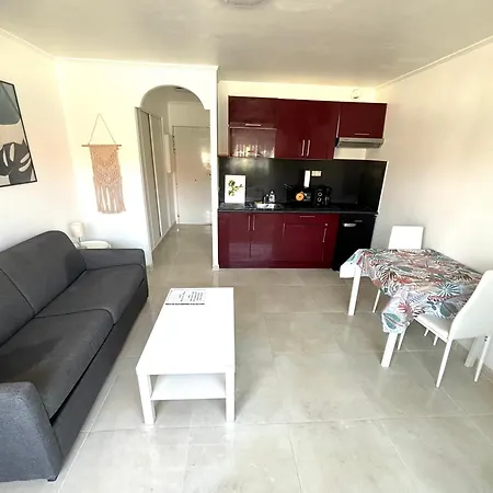 Apartment Centre Garibaldi Port *