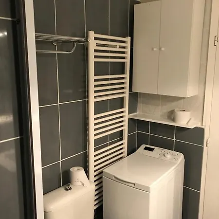 Centre Garibaldi Port * Nice