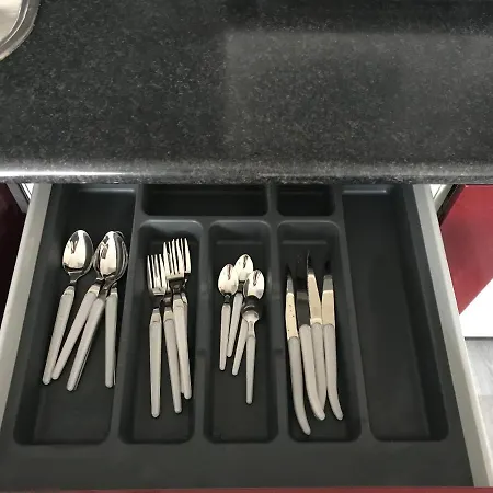 Centre Garibaldi Port Nice