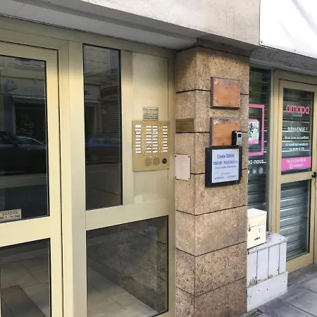 Centre Garibaldi Port